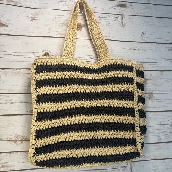 LOFT Straw Striped Black and Cream Tote Bag Snap Close New With Tags - Picture 6 of 6